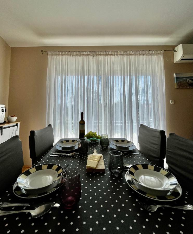 Apartments Tino & Leon Sukošan المظهر الخارجي الصورة