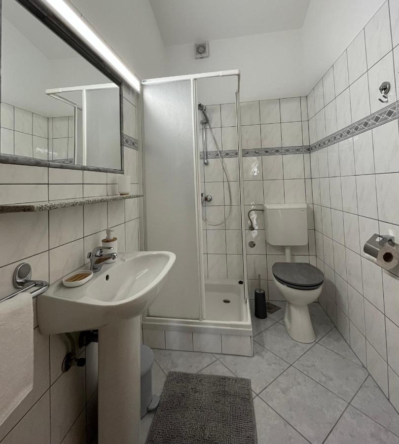Apartments Tino & Leon Sukošan المظهر الخارجي الصورة