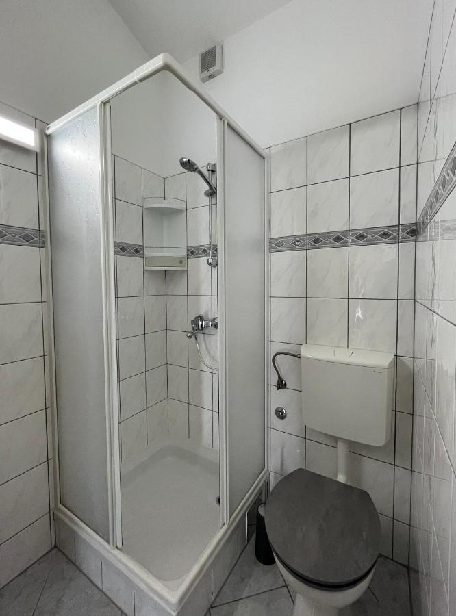Apartments Tino & Leon Sukošan المظهر الخارجي الصورة