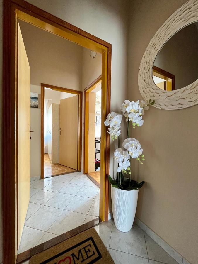 Apartments Tino & Leon Sukošan المظهر الخارجي الصورة
