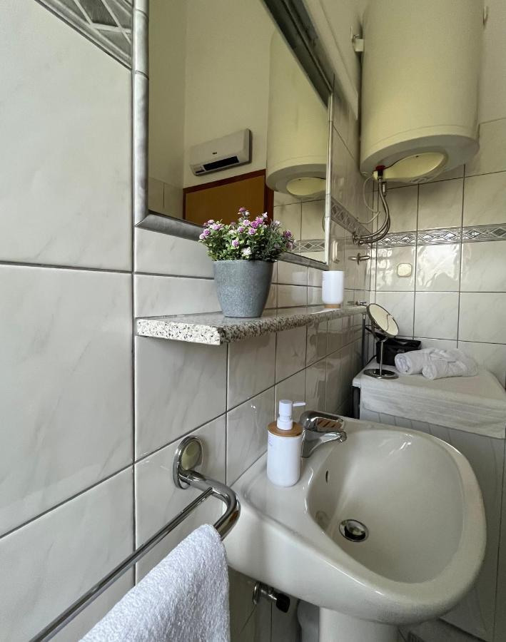 Apartments Tino & Leon Sukošan المظهر الخارجي الصورة